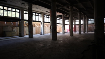 Enlarge photo 15