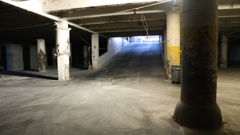 Enlarge photo 11