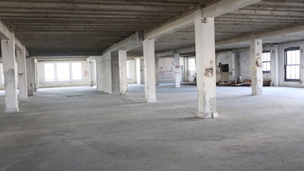 Enlarge photo 72