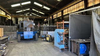 Enlarge photo 51