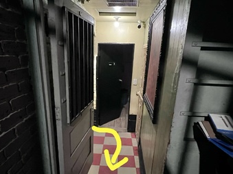 Enlarge photo 15
