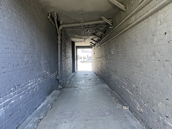 Enlarge photo 22