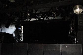Enlarge photo 13