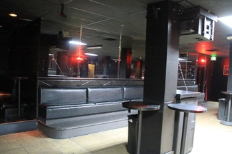Enlarge photo 24