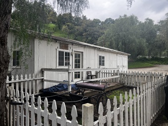 Enlarge photo 46