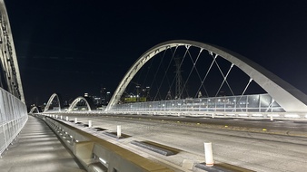 Enlarge photo 40