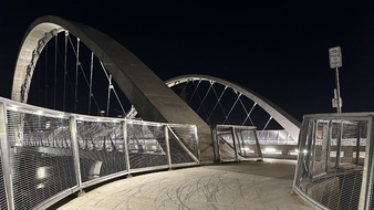 Enlarge photo 39