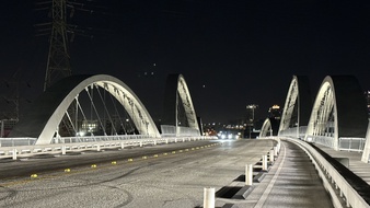 Enlarge photo 55