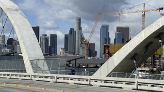 Enlarge photo 159