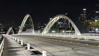 Enlarge photo 48