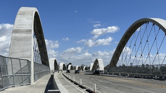 Enlarge photo 169