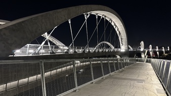 Enlarge photo 38