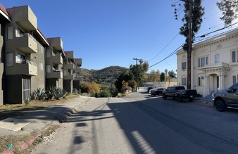 Enlarge photo 3