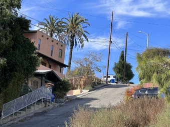 Enlarge photo 4