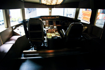 Enlarge photo 33