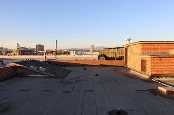 Enlarge photo 12