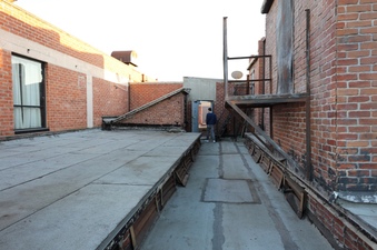 Enlarge photo 24