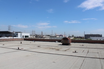Enlarge photo 12