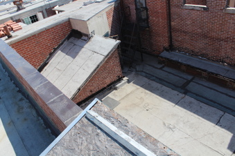 Enlarge photo 37