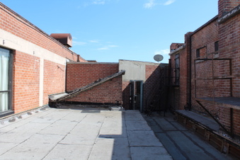 Enlarge photo 46