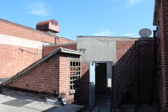 Enlarge photo 52
