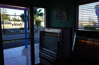 Enlarge photo 14