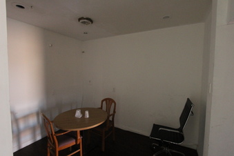 Enlarge photo 16