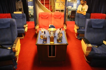 Enlarge photo 47