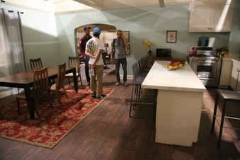 Enlarge photo 31