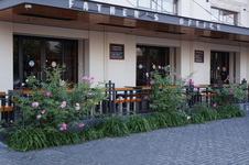 Enlarge photo 2