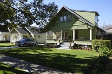 643 S. Oak Knoll Ave - PASADENA
