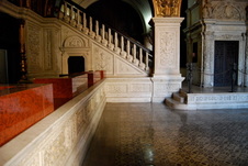 Enlarge photo 44