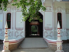 Enlarge photo 24