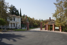 Enlarge photo 1