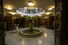 Enlarge photo 18
