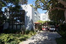 Enlarge photo 2