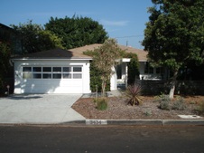 3434 S Bentley Ave