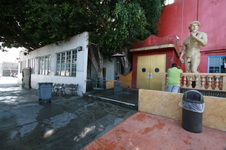 Enlarge photo 24