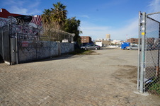 Enlarge photo 2