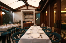 Enlarge photo 19
