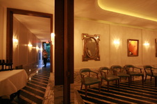 Enlarge photo 47