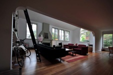Enlarge photo 11