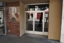 Enlarge photo 8