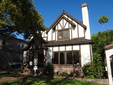 2016 Pelham Ave