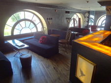 Enlarge photo 44