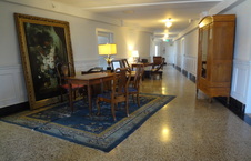 Enlarge photo 49