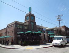 Urth Caffe Downtown - EXT ONLY