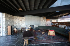 Enlarge photo 44