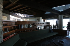 Enlarge photo 48