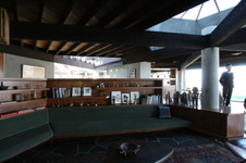 Enlarge photo 49